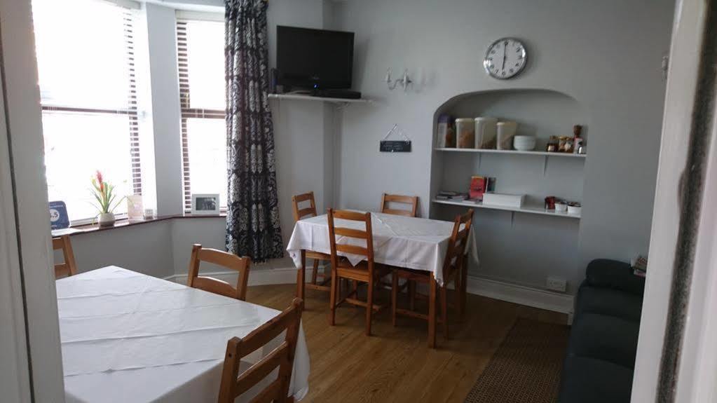 Cathedral View B&B Derry Bagian luar foto